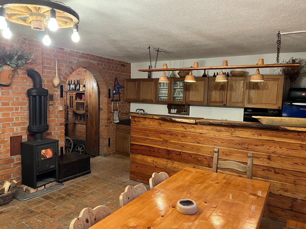 Kuhinja in jedilnica